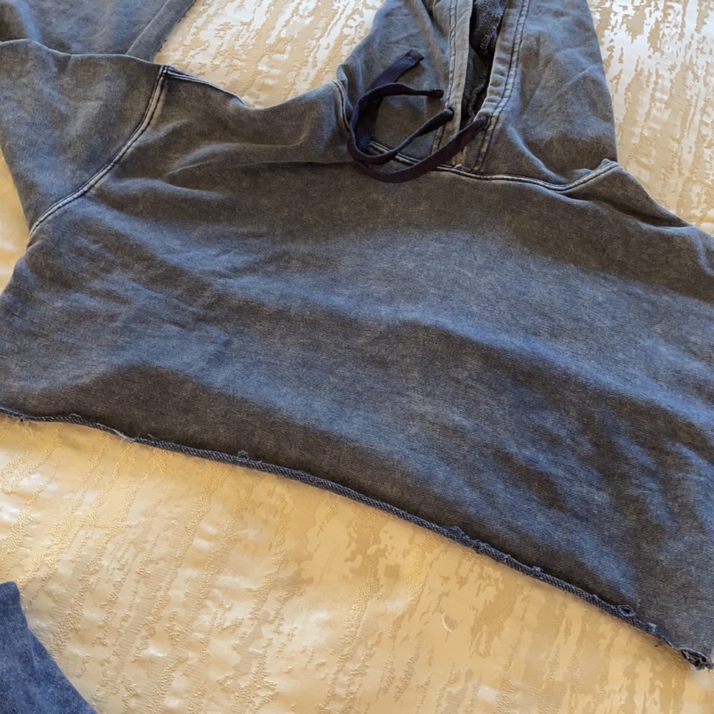 Forever 21 Sweatsuit - Picture 4 of 5